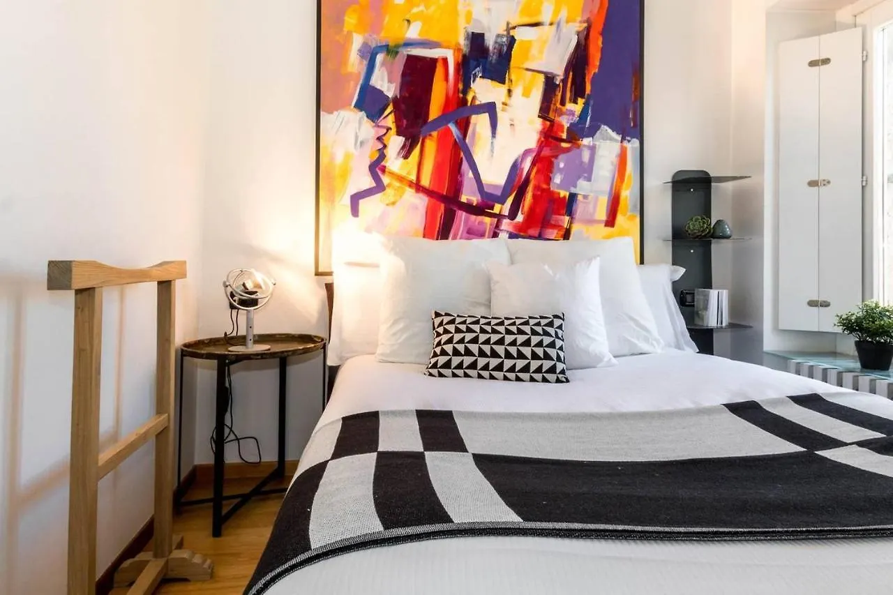 Altido Lovely Mansard Milano 0*,  Italien
